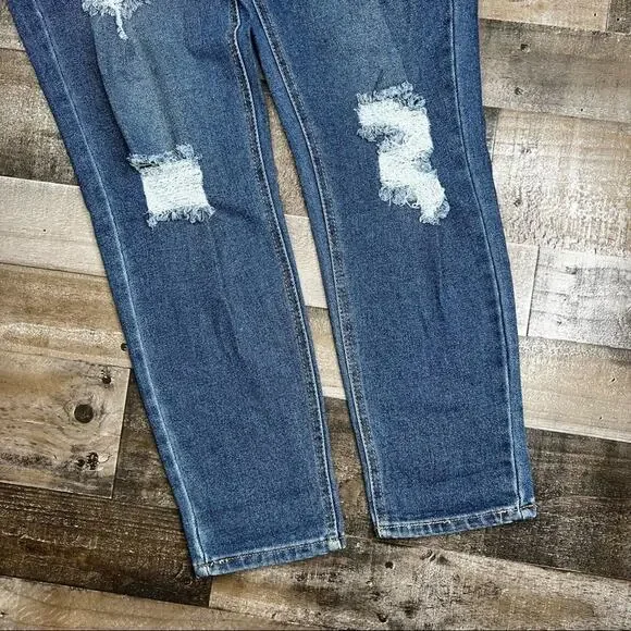 Refuge Distressed Baggy Mom Jeans Size 13 Grunge 90s Y2K Vintage-Inspired Denim - Picture 5 of 14